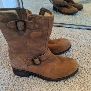 UGGs 7.5